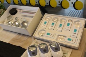 Lupen mit verschiedenen Stärken.