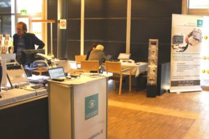 Hilfsmittelausstellung der Firma Videbis im BSZ Tirol