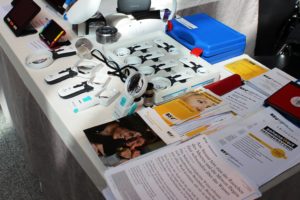 optische, akustische und taktile Hilfsmittel