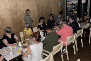 GEMEINSAM beim Frühstück